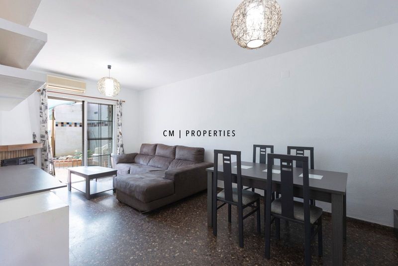 Chalet Independiente en alquiler Manises, Valencia. Ref: 3406. CM PROPERTIES