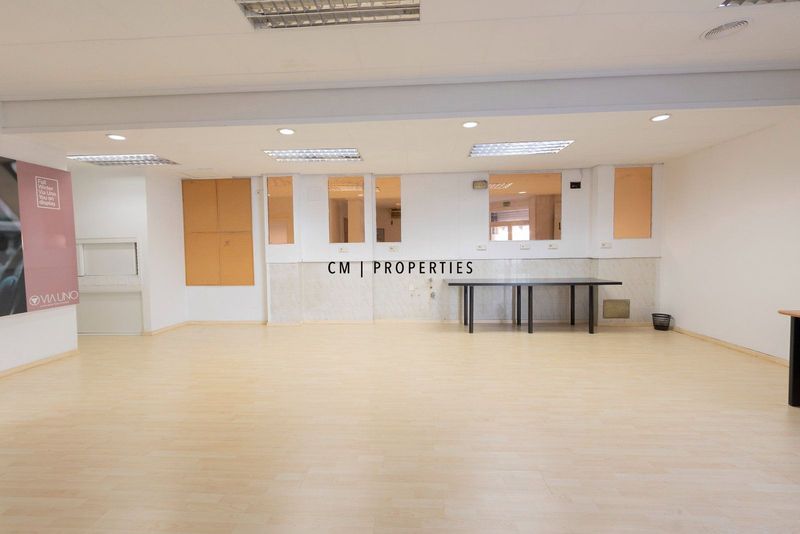Local Comercial en venta Burjassot, Valencia. Ref: 3435. CM PROPERTIES