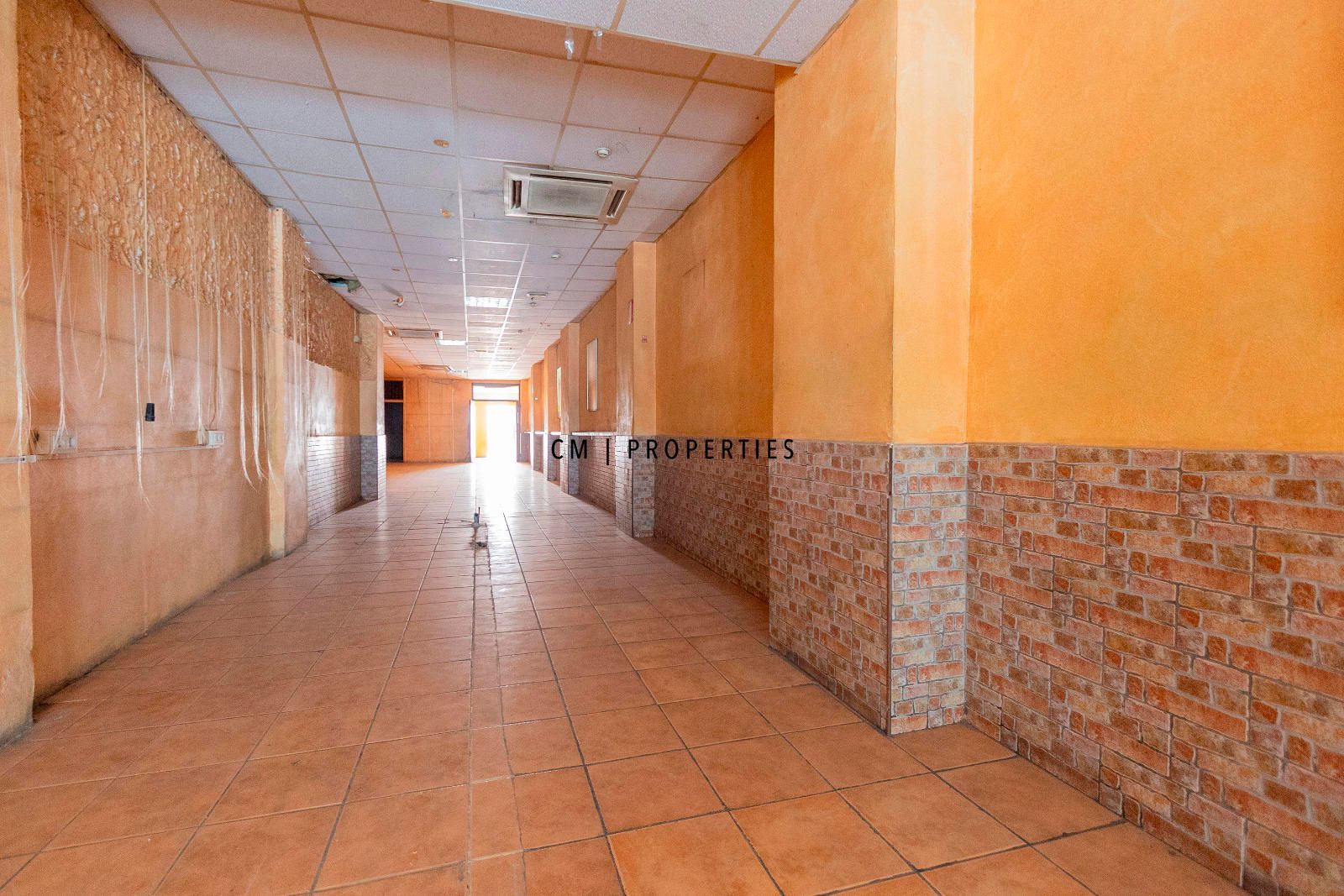 Bajo Comercial en Venta en La Petxina - Foto 3