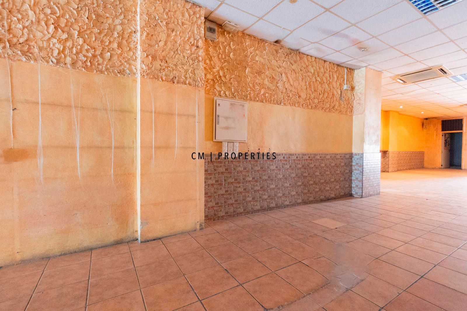 Bajo Comercial en Venta en La Petxina - Foto 4