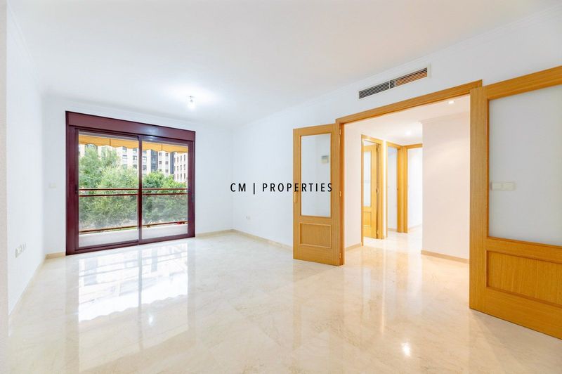 Piso en alquiler Valencia. Ref: 3660. CM PROPERTIES