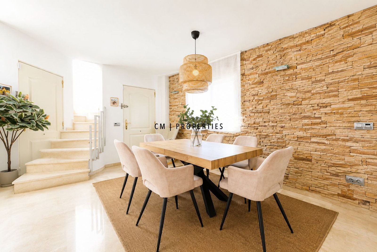 Casa independiente en venta con piscina y jardín en Moncada - Foto 21