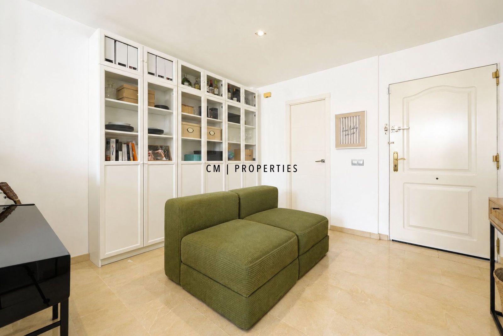Casa independiente en venta con piscina y jardín en Moncada - Foto 23