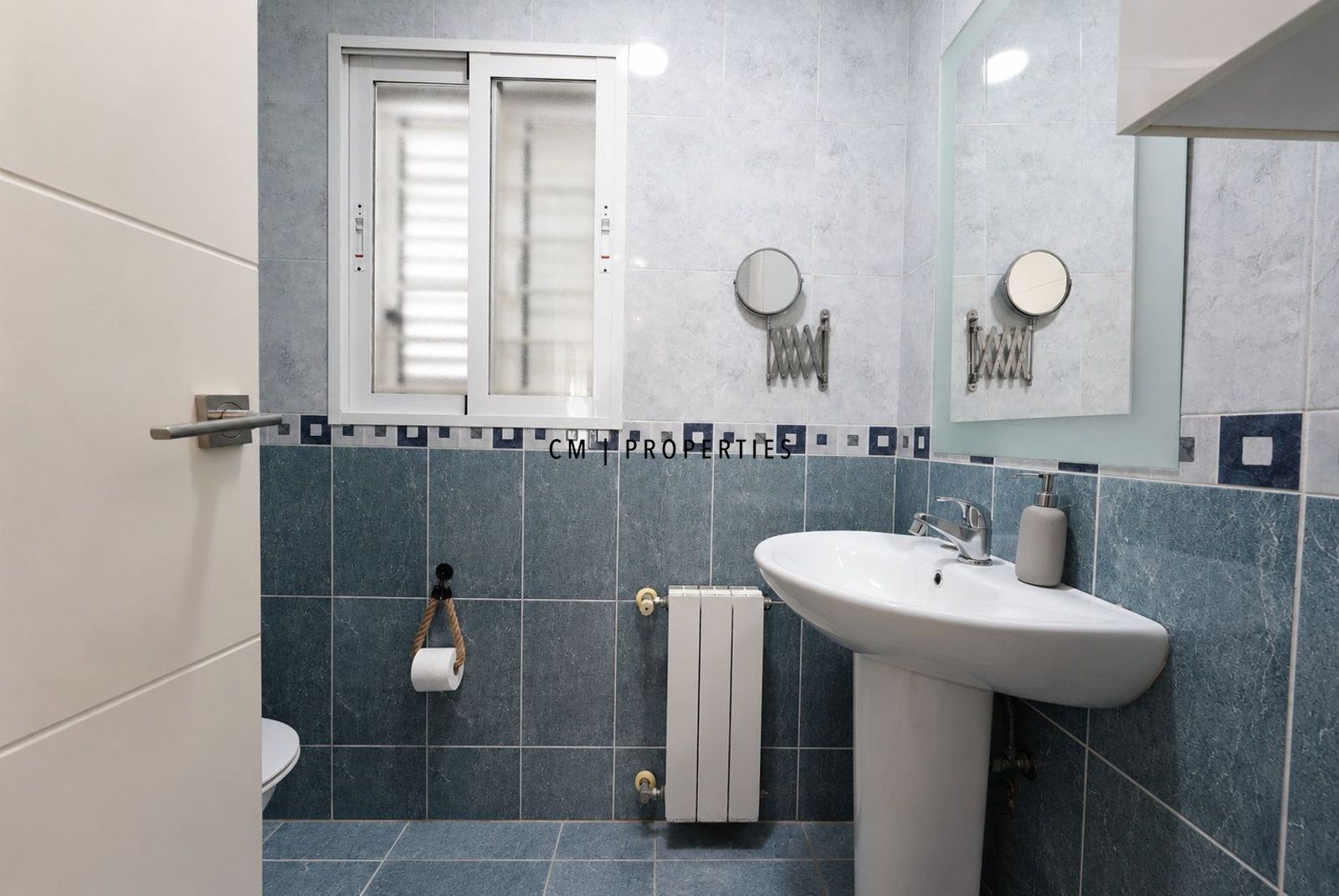 Casa independiente en venta con piscina y jardín en Moncada - Foto 25