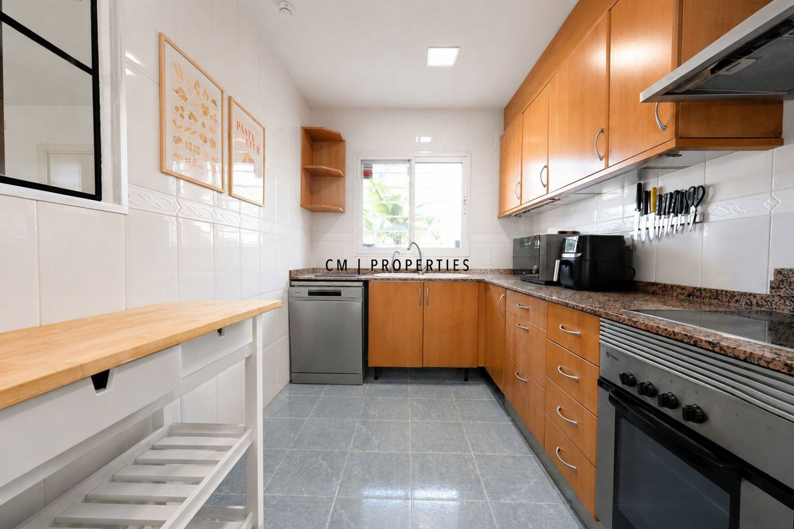 Casa independiente en venta con piscina y jardín en Moncada - Foto 28