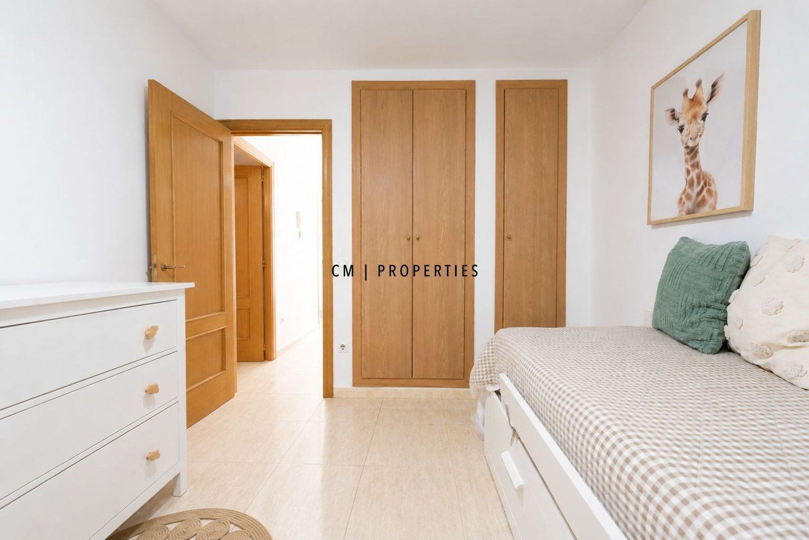Casa independiente en venta con piscina y jardín en Moncada - Foto 41