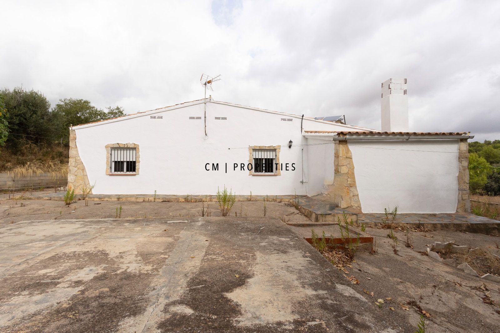 CHALET INDEPENDIENTE EN VENTA EN CHIVA CON 4.810 M² DE TERRENO RÚSTICO - Foto 15