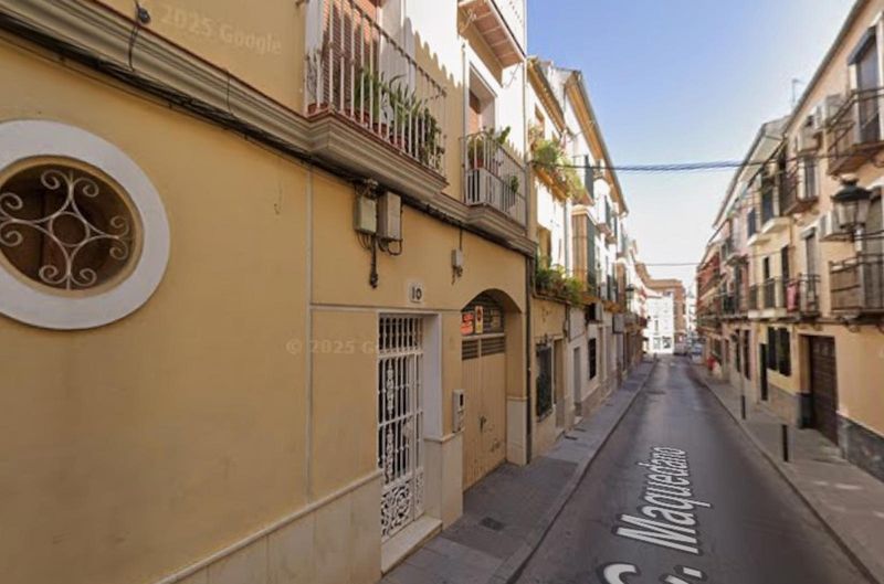 Garaje en venta Lucena, Córdoba. Ref: 10173. CMS Inmobiliaria