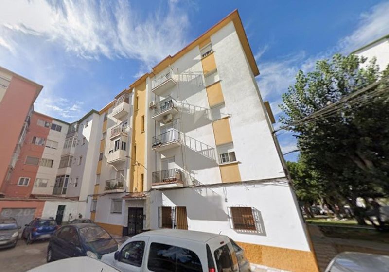 Piso en venta La Línea de la Concepción, Cádiz. Ref: 10343. CMS Inmobiliaria