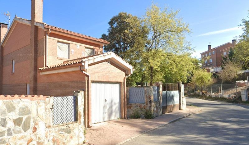 Chalet Independiente en venta Pioz, Guadalajara. Ref: 7955. CMS Inmobiliaria