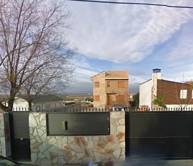 Chalet Independiente en venta Numancia De La Sagra, Toledo. Ref: 9537. CMS Inmobiliaria