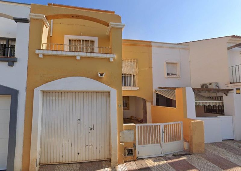 Adosado en venta Roquetas de Mar, Almería. Ref: 9645. CMS Inmobiliaria