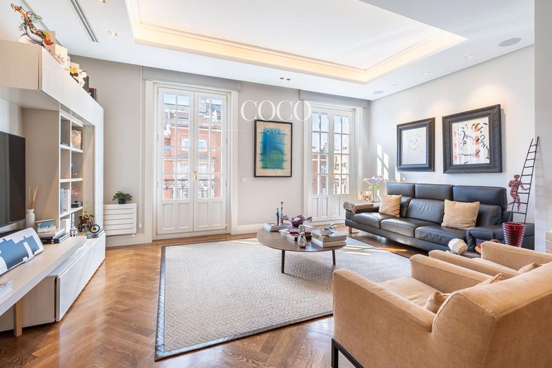 Flat for sale Madrid. Ref: 1908. Coco House