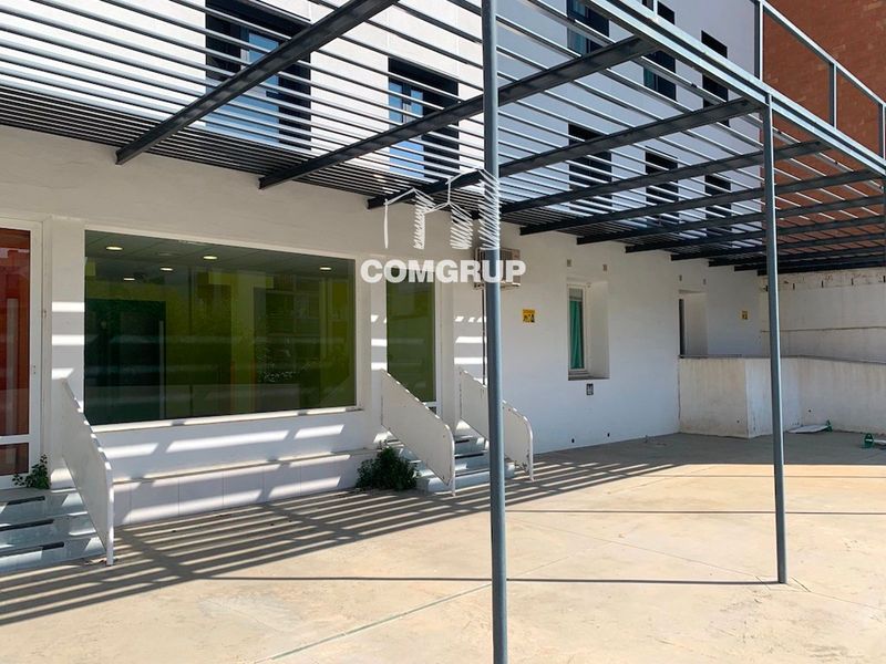 Local Comercial en lloguer Sant Cugat del Vallès, Barcelona. Ref: 1076. Comgrup