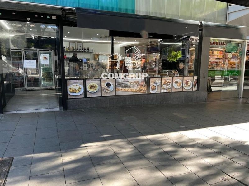Local Comercial en traspaso Barcelona. Ref: 1143. Comgrup