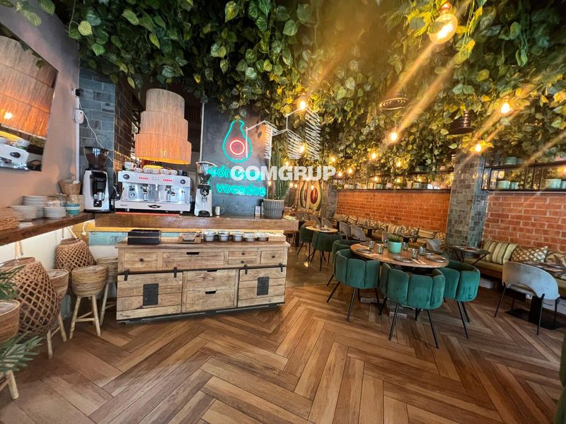 Local Comercial en traspaso Barcelona. Ref: 1152. Comgrup