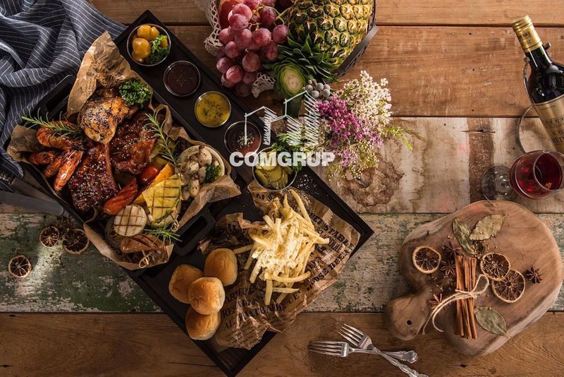 Local Comercial en traspaso Barcelona. Ref: 1235. Comgrup