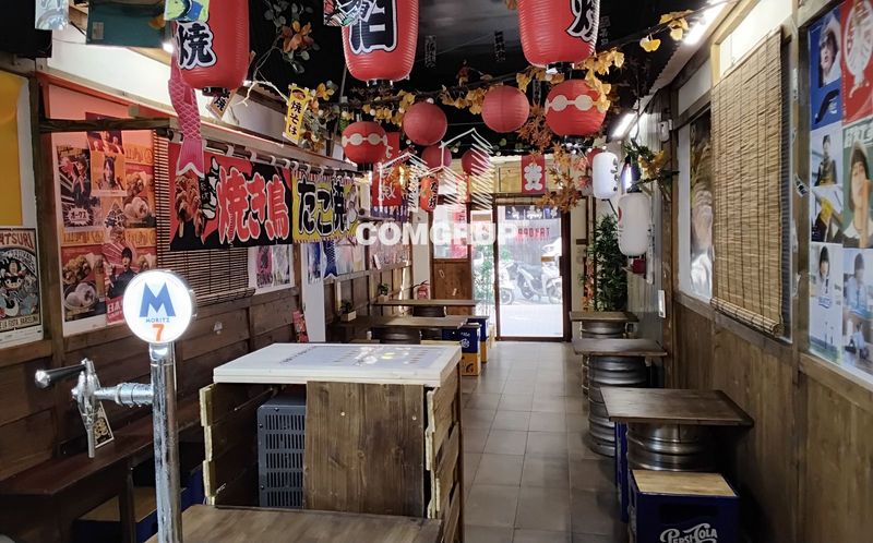 Local Comercial en traspaso Barcelona. Ref: 1263. Comgrup