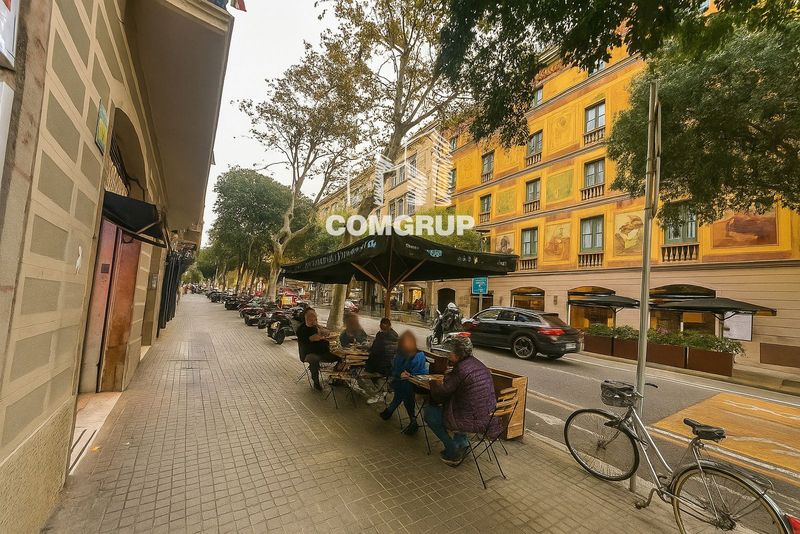 Local Comercial en traspaso Barcelona. Ref: 1299. Comgrup