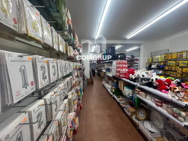 Local Comercial en traspaso Barcelona. Ref: 1352. Comgrup
