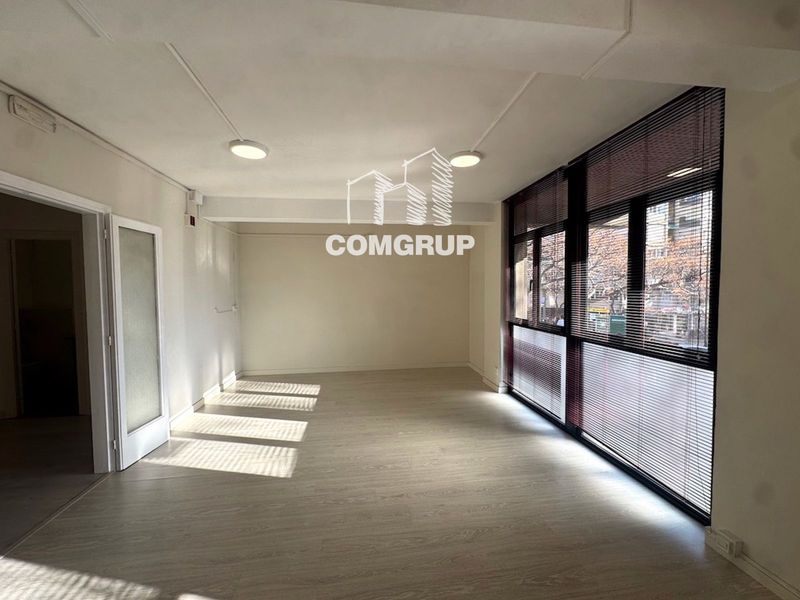 Oficina en lloguer Barcelona. Ref: 1363. Comgrup