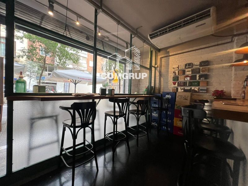 Local Comercial en traspaso Barcelona. Ref: 1384. Comgrup