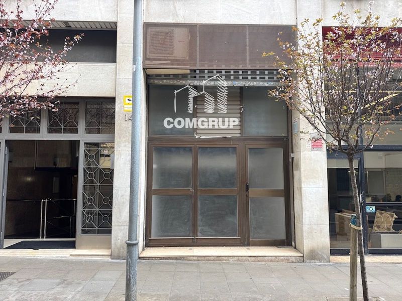 Local Comercial en lloguer Barcelona. Ref: 1423. Comgrup