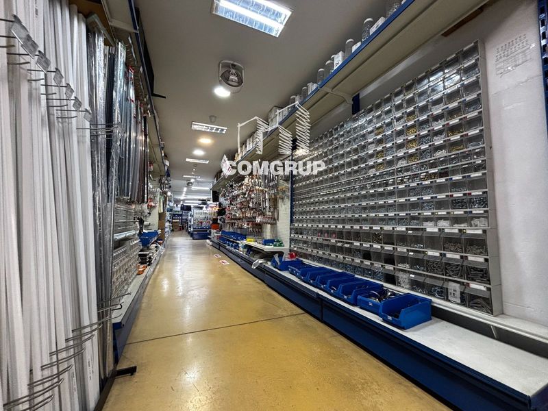 Local Comercial en traspaso Barcelona. Ref: 1467. Comgrup
