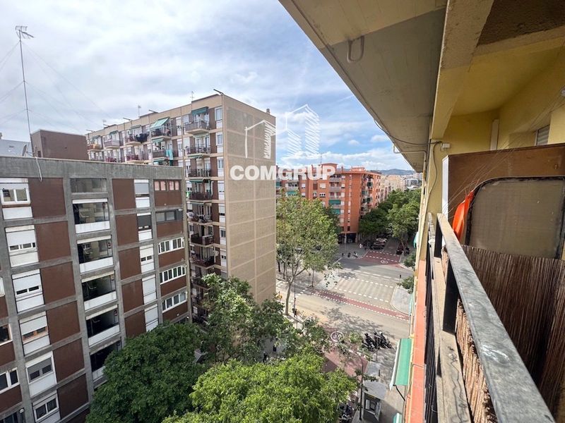 Pis en venda Barcelona. Ref: 1489. Comgrup