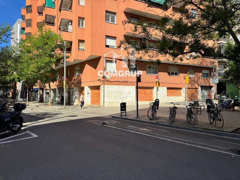 Local Comercial en alquiler Barcelona. Ref: 1490. Comgrup