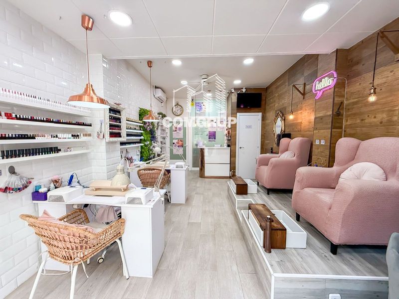 Local Comercial en traspàs Barcelona. Ref: 1505. Comgrup