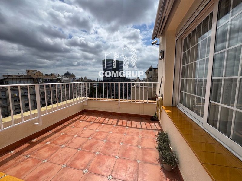 Piso en alquiler Barcelona. Ref: 1512. Comgrup