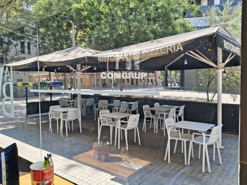 Local Comercial en traspaso Barcelona. Ref: 1529. Comgrup