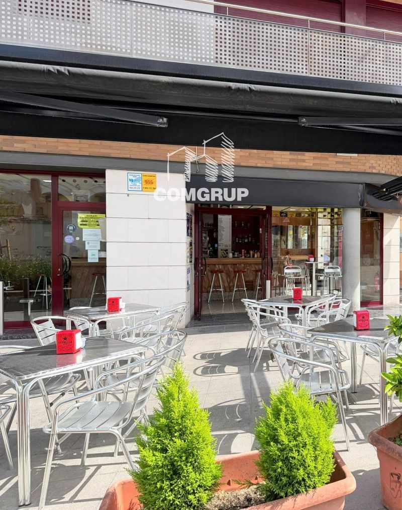 Local Comercial en traspaso Mollet del Valles, Barcelona. Ref: 1545. Comgrup