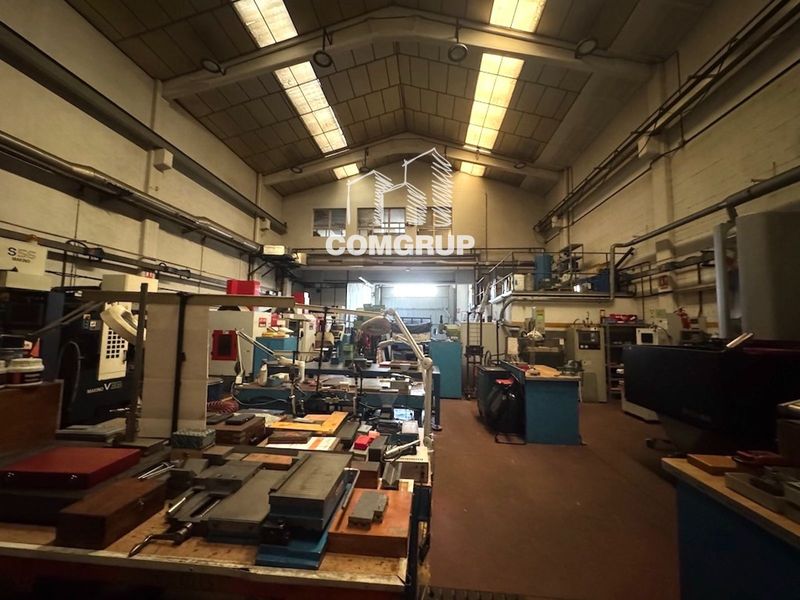 Nave Industrial en alquiler Barcelona. Ref: 1546. Comgrup