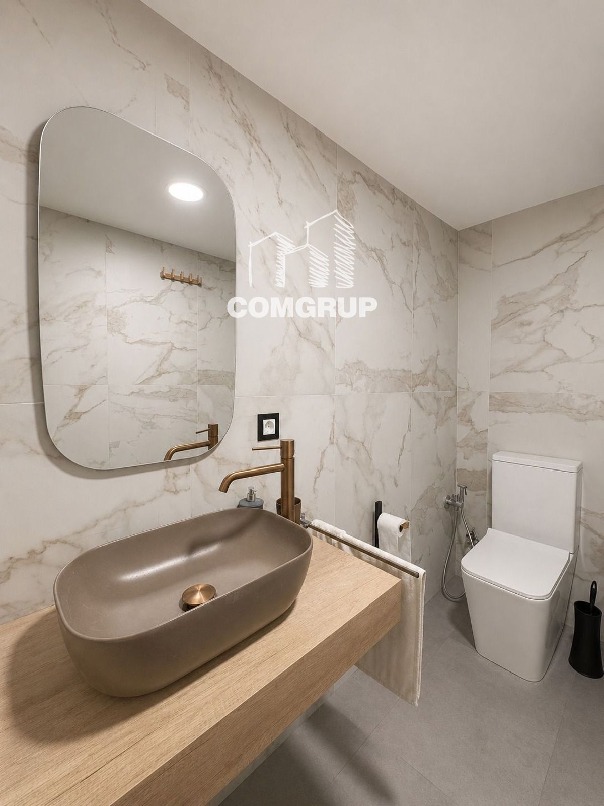 Venta de Local Comercial en Sant Antoni, Eixample Esquerra. - Foto 5