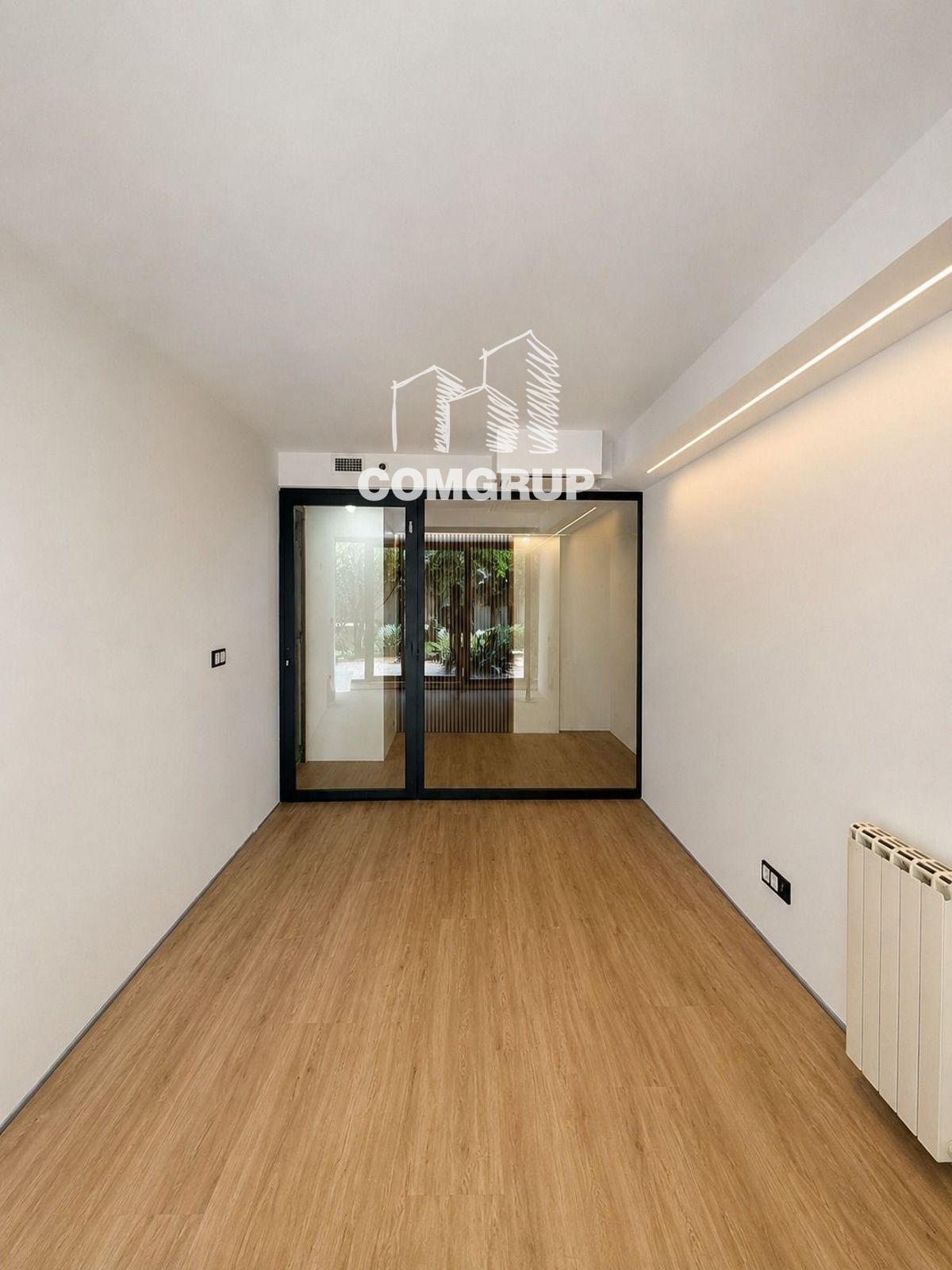 Venta de Local Comercial en Sant Antoni, Eixample Esquerra. - Foto 6