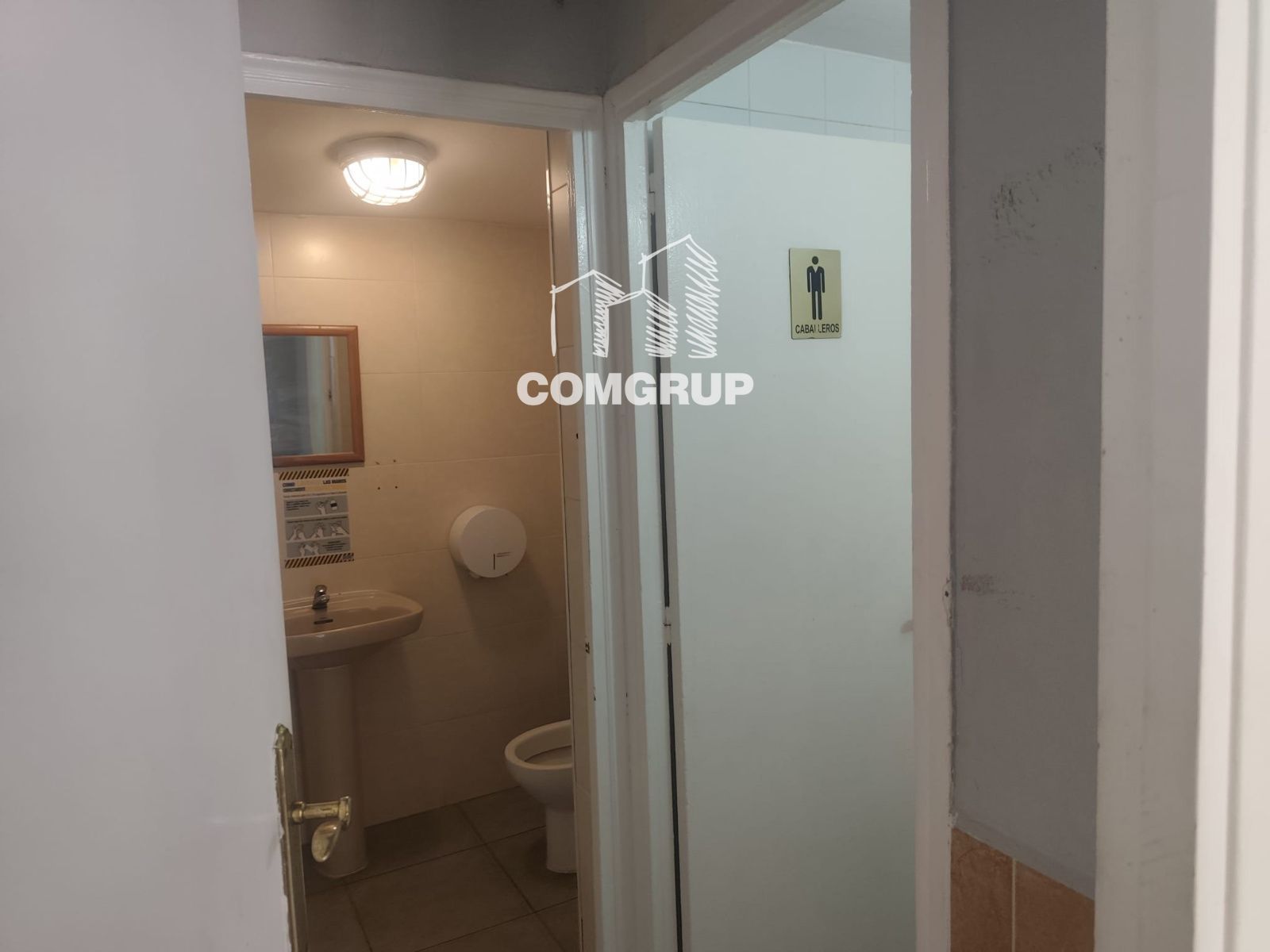 Traspaso C3 Mixta en zona Vía Julia/ Verdum - Foto 4