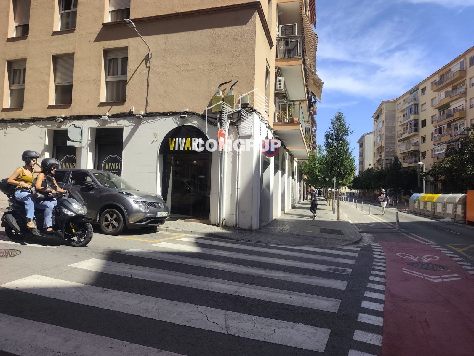 fachada - Traspaso Cafetería-Panadería esquinera en Mataró.