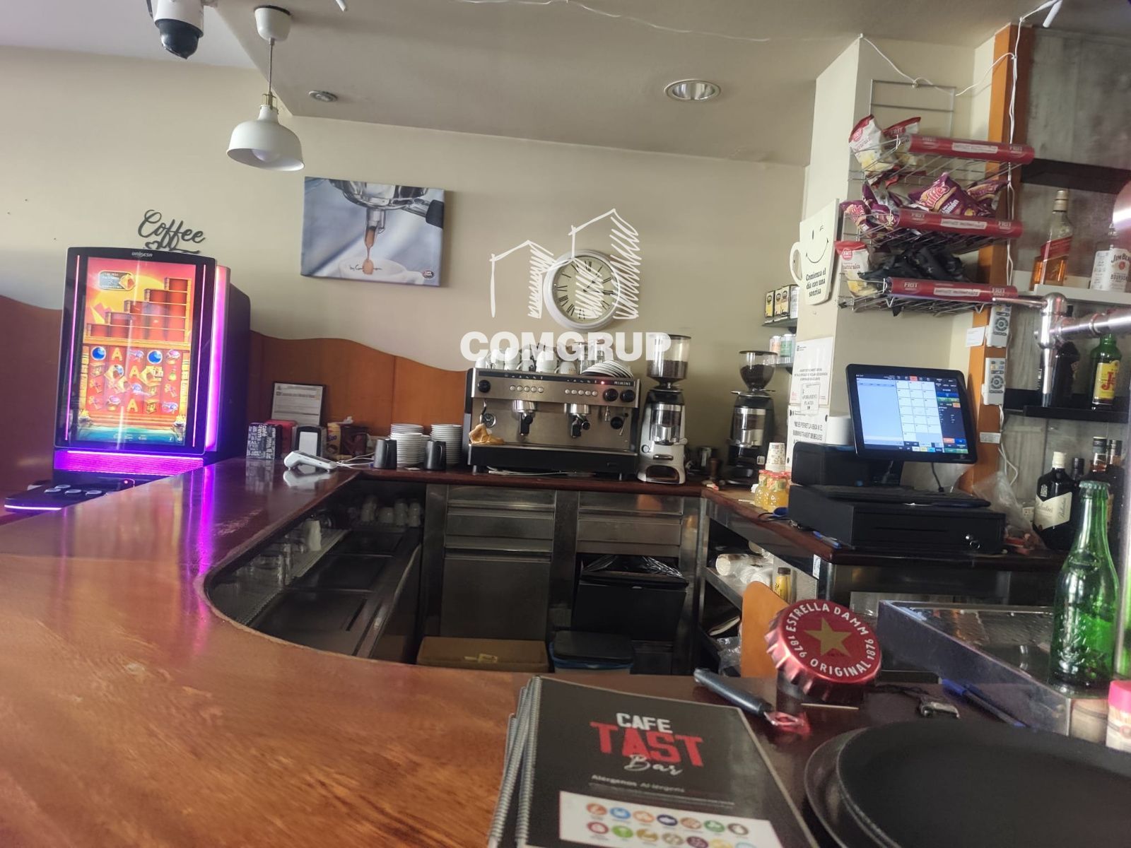 detalles - TRASPASO DE NEGOCIO – GRANOLLERS | LOCAL CON TERRAZA Y GRAN VISIBILIDAD