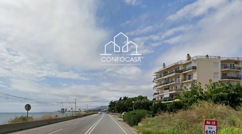 Ático en venta Mataró, Barcelona. Ref: 1018. Confocasa