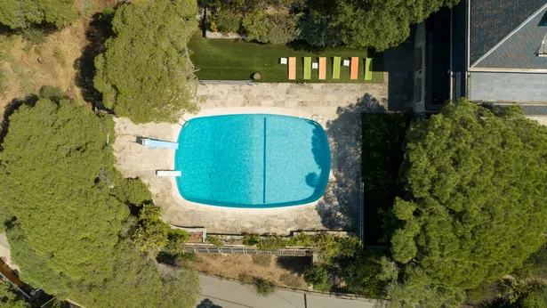 CABRILS - Exclusive villa located in the residential area Mont-Cabrer from Cabrils, Barcelona.