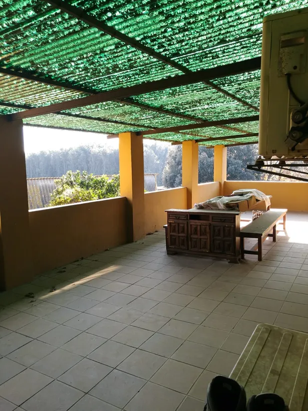 MAS ROURE - L´encant d´una masia però ubicada a pocs metres d´un centre urbà