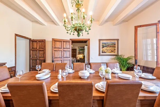 ES PORTIÓ - espectacular villa, situada en un rincón paradisíaco de la Costa Brava, con acceso directo al mar.