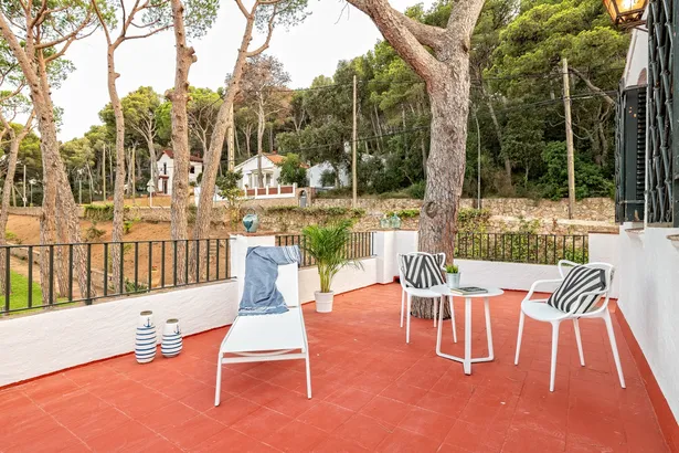 ES PORTIÓ - espectacular villa, situada en un rincón paradisíaco de la Costa Brava, con acceso directo al mar.