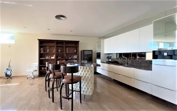 SKYFALL - Espectacular villa contemporánea, ubicada en Punta Brava de Sant Feliu de Guíxols.