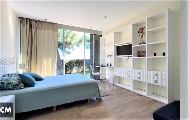 SKYFALL - Espectacular villa contemporánea, ubicada en Punta Brava de Sant Feliu de Guíxols.