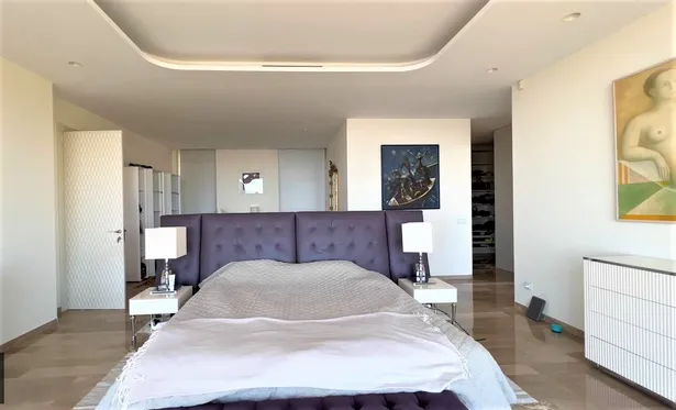 SKYFALL - Espectacular villa contemporánea, ubicada en Punta Brava de Sant Feliu de Guíxols.