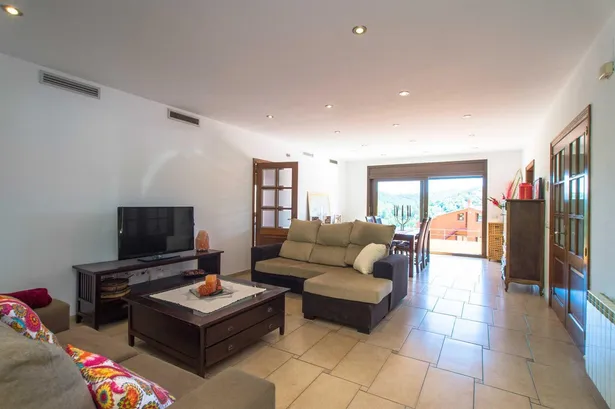 VILLA  IN BEGUR