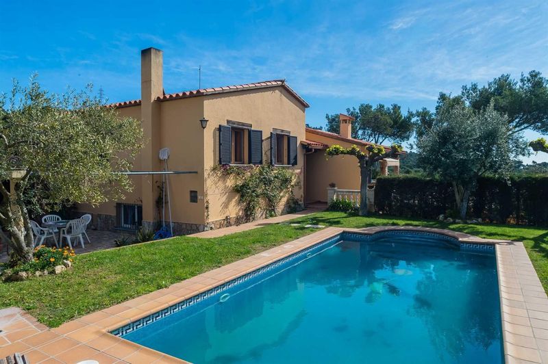 Casa en venta Begur, Girona. Ref: 1799. CORREDOR MATÓ